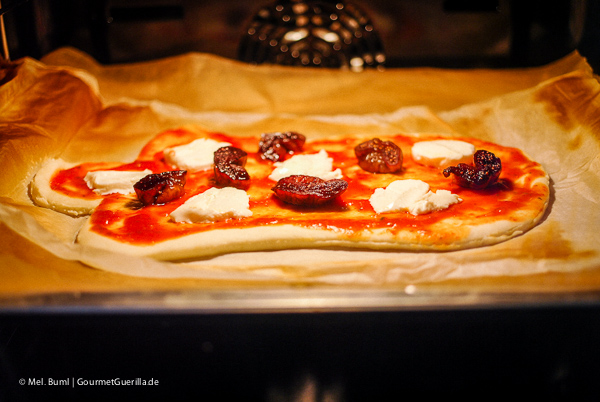 The best pizza for Christmas: salami stars, mozzarella angels and prosciutto fig bells.
