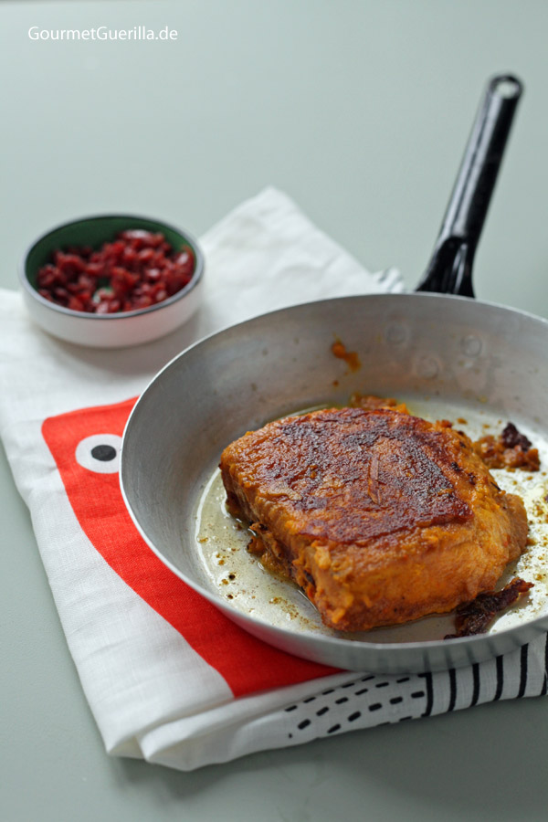 Pumpkin Knight with crispy bacon and maple syrup | GourmetGuerilla.com